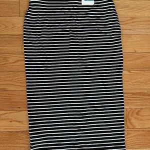 Net old navy black striped skirt size Med